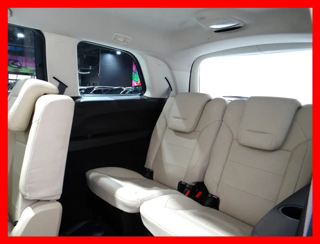 Mercedes-Benz GLS снимка Mercedes-Benz GLS