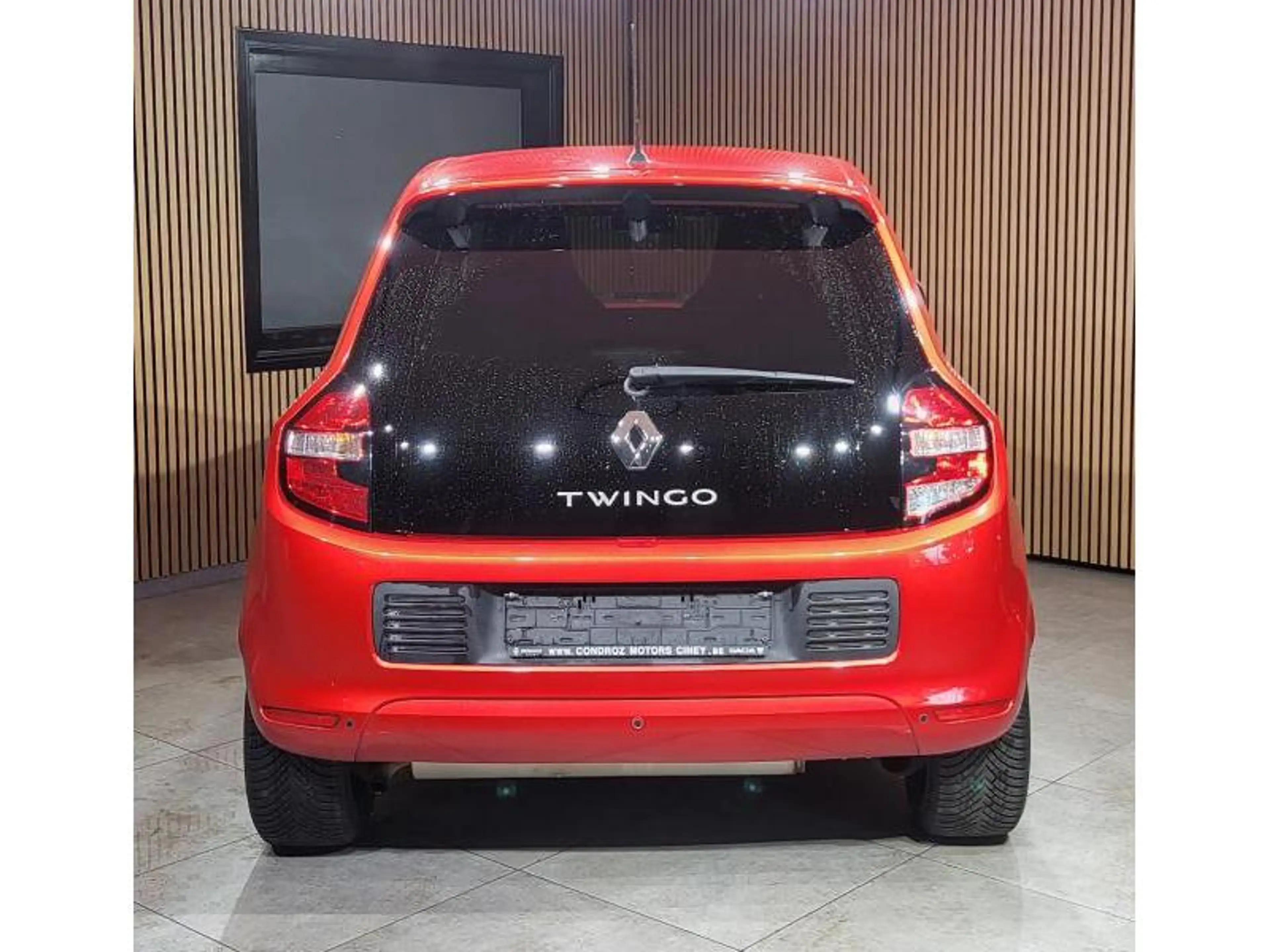 Renault Twingo III — photo 6