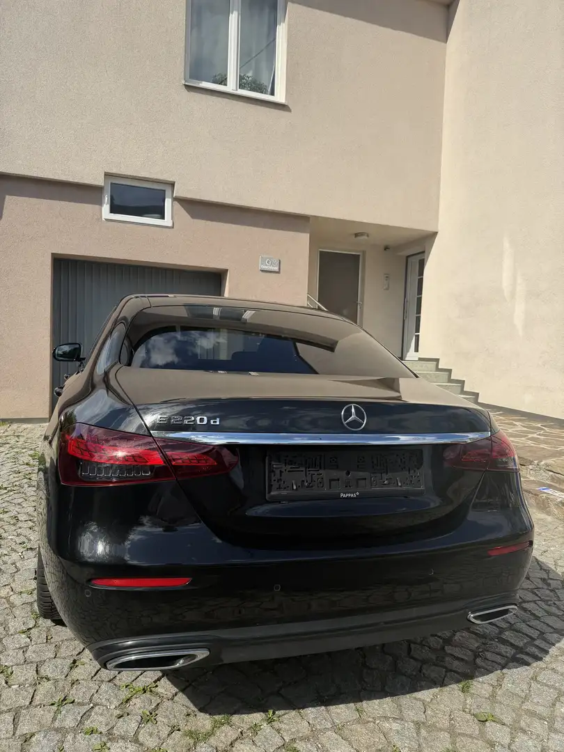 Mercedes-Benz E 220 d Aut. - 2