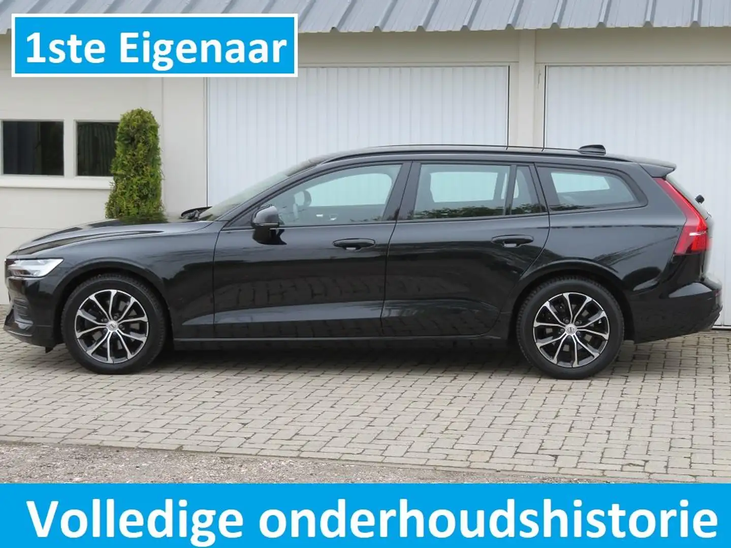 Volvo V60 2.0 B3 Momentum Advantage CAMERA-PDC-1e EIGENAAR Zwart - 2