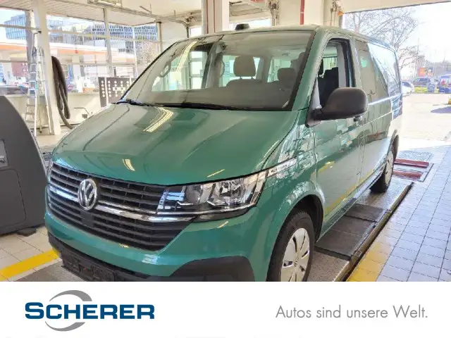 Volkswagen T6.1 Multivan 2.0 TDI Family PDC 7-Sitzer RearVi