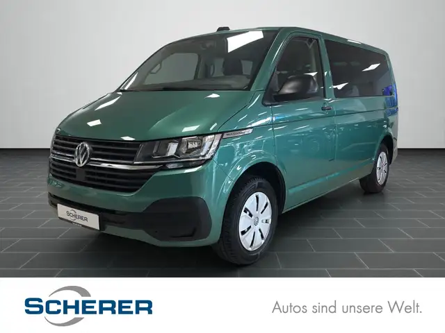 Volkswagen T6.1 Multivan 2.0 TDI Family PDC 7-Sitzer RearVi