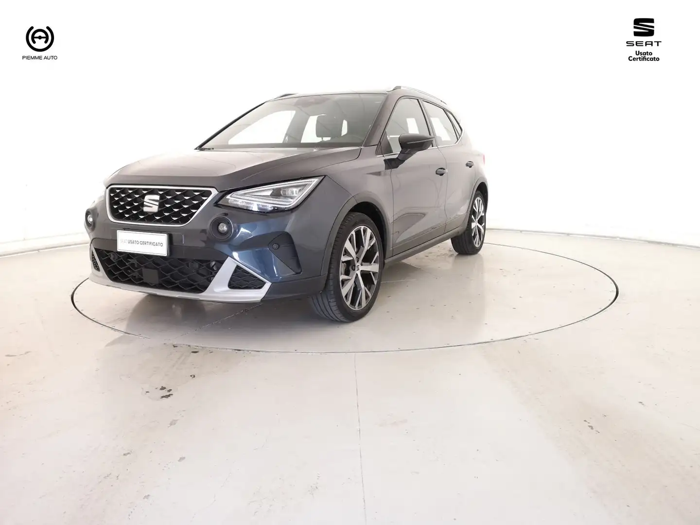 SEAT Arona 1.0 EcoTSI 110 CV Xperience Grijs - 1