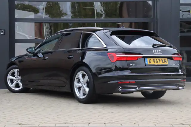 Audi A6 view 17