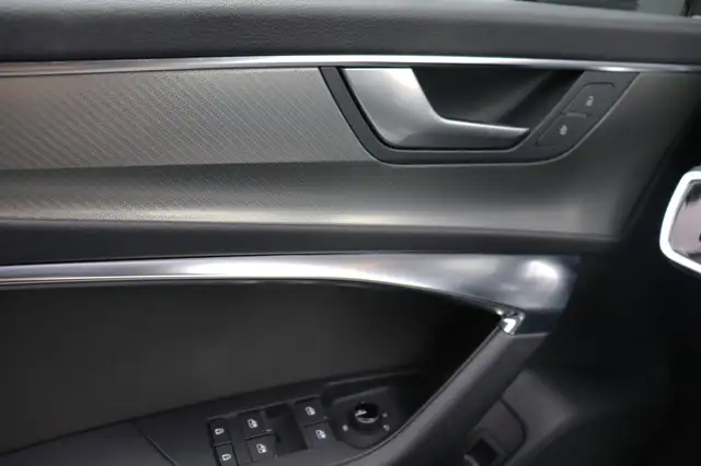 Audi A6 view 25