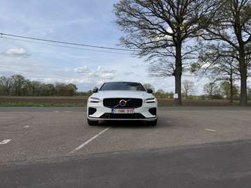 S60 2.0 T8 AWD PHEV R-Design