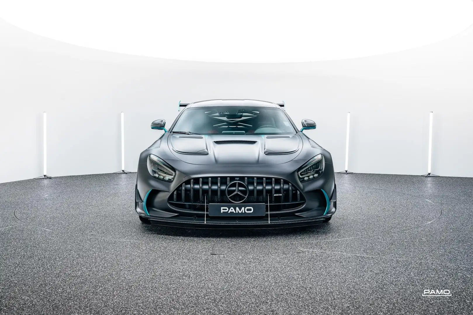 Mercedes-Benz AMG GT GT Black Series | One Edition Design Schwarz - 2