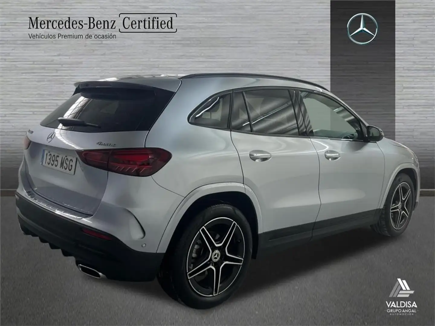 Mercedes-Benz GLA 200 d - 2