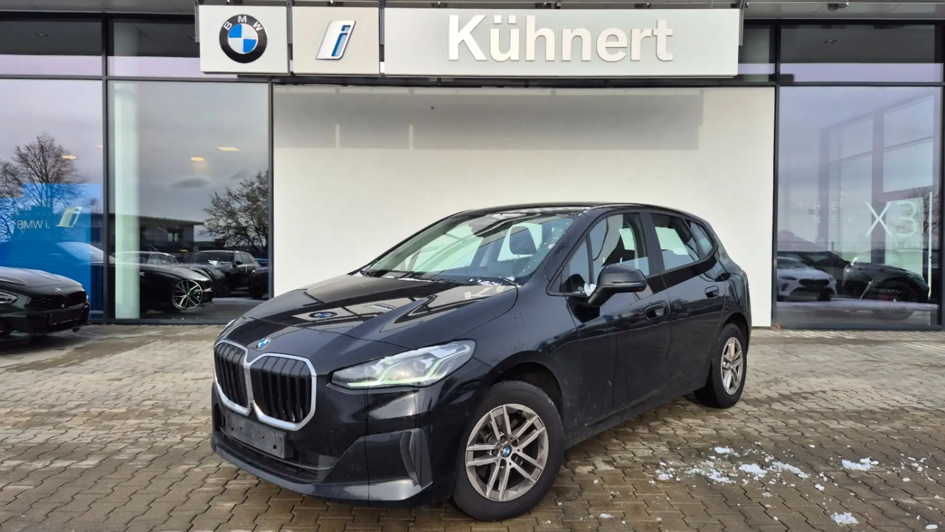 BMW 218 d Active Tourer Aut. +Verkauf nur an Gewerbe+ Schwarz - 1