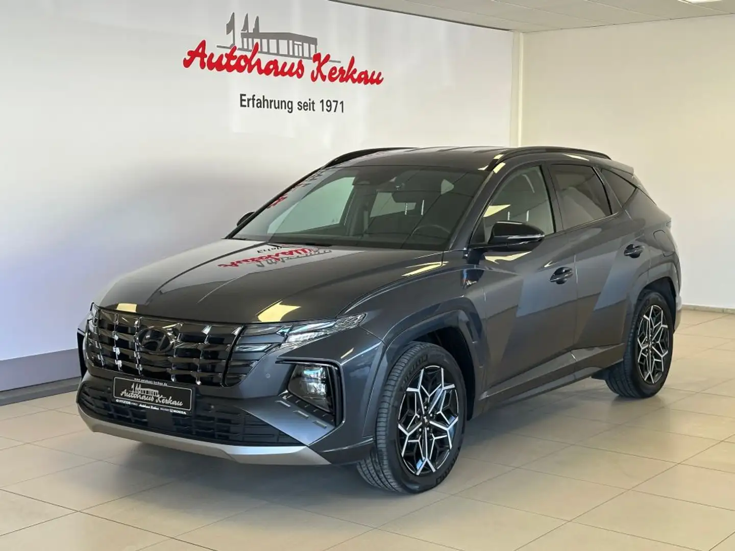 Hyundai TUCSON 1.6 T-GDi PHEV 4WD N Line +WR+360° Kamera+ Gris - 1