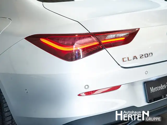 Mercedes-Benz Cla view 14
