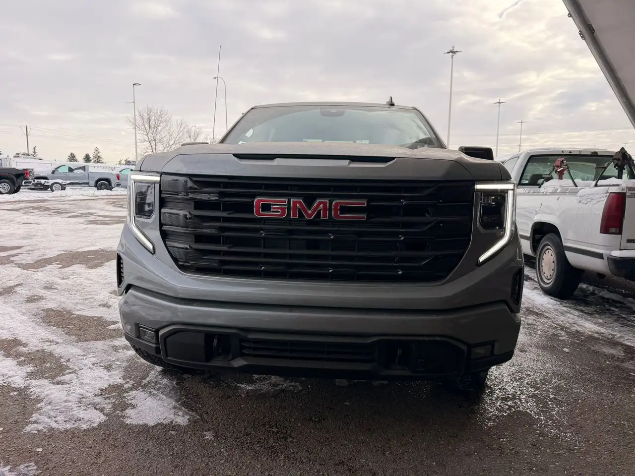 GMC Sierra 1500 снимка GMC Sierra 1500