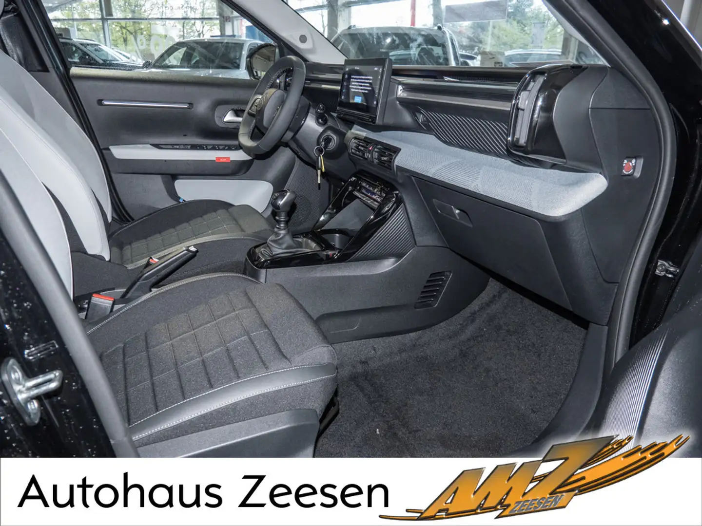 Citroen C3 Turbo 100 MAX SHZ NAVI HUD LED KAMERA PDC Schwarz - 2