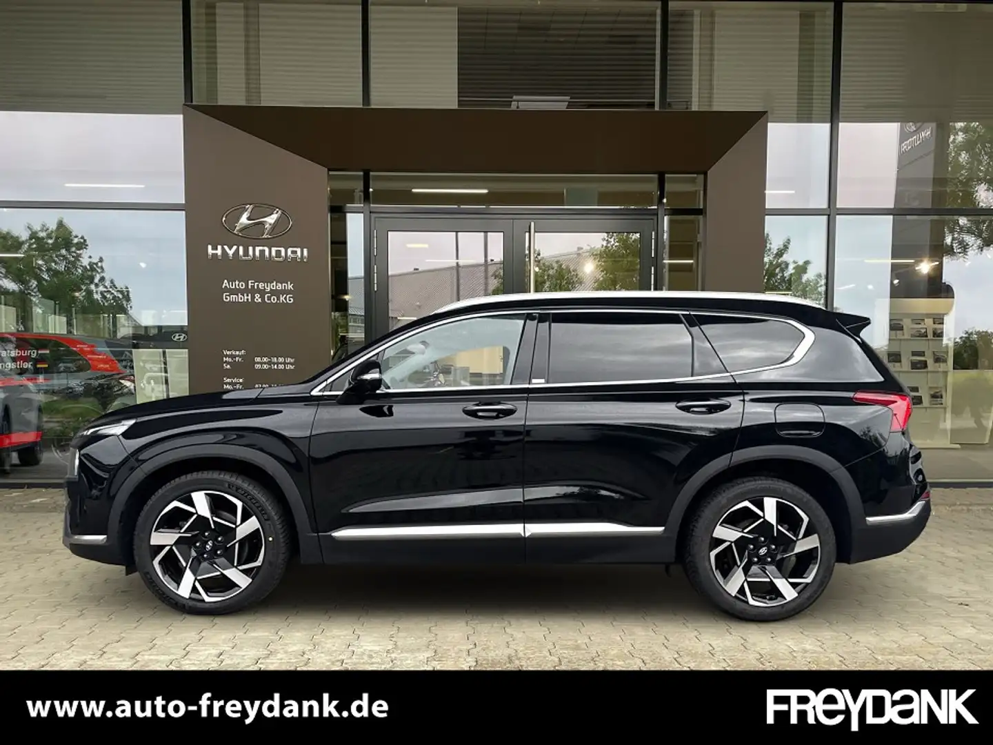 Hyundai SANTA FE 2.2 CRDI 8-DCT 4WD Prime Panoramadach Schwarz - 2