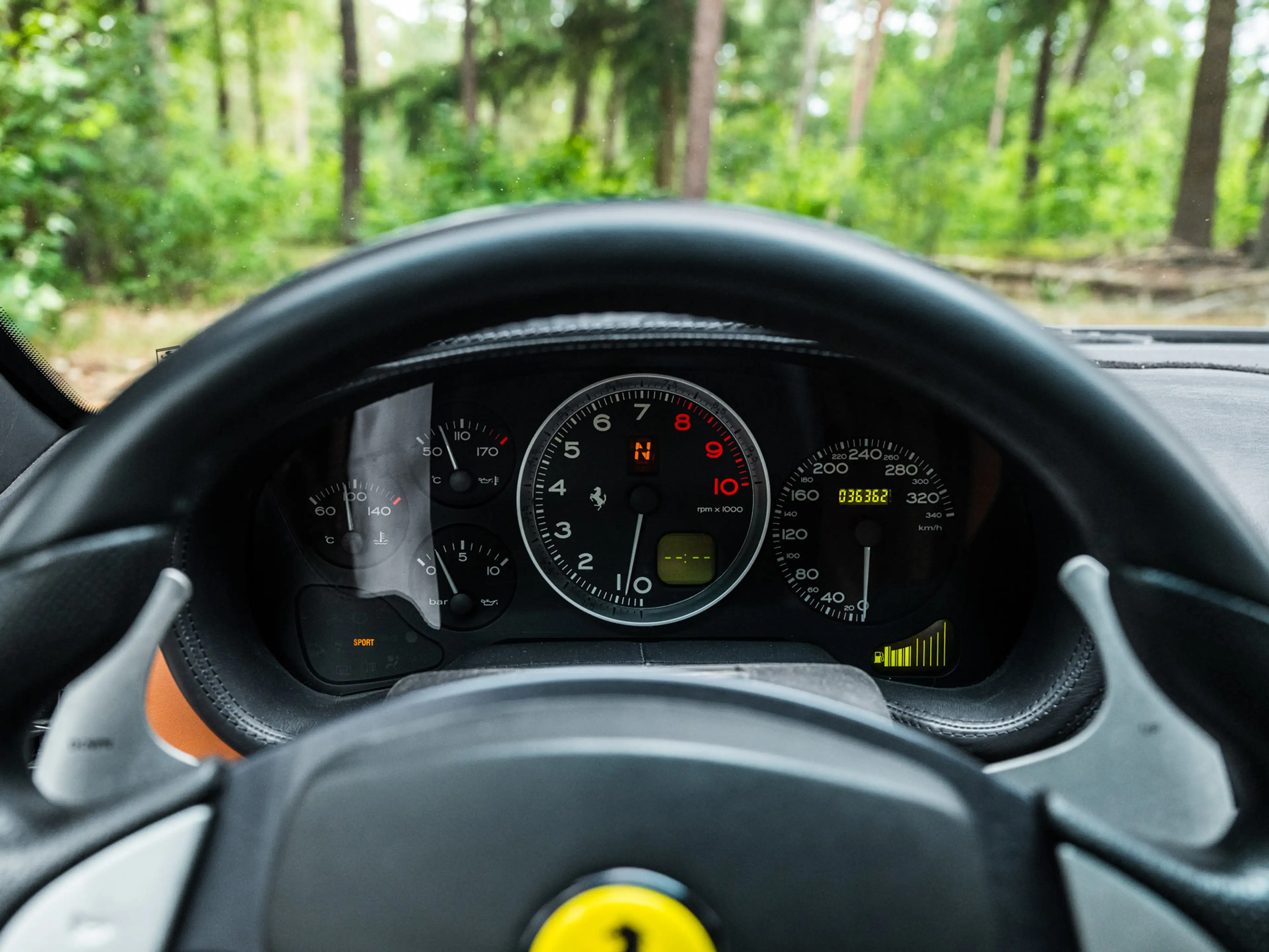 Ferrari 575 575M Maranello F1 — photo 12