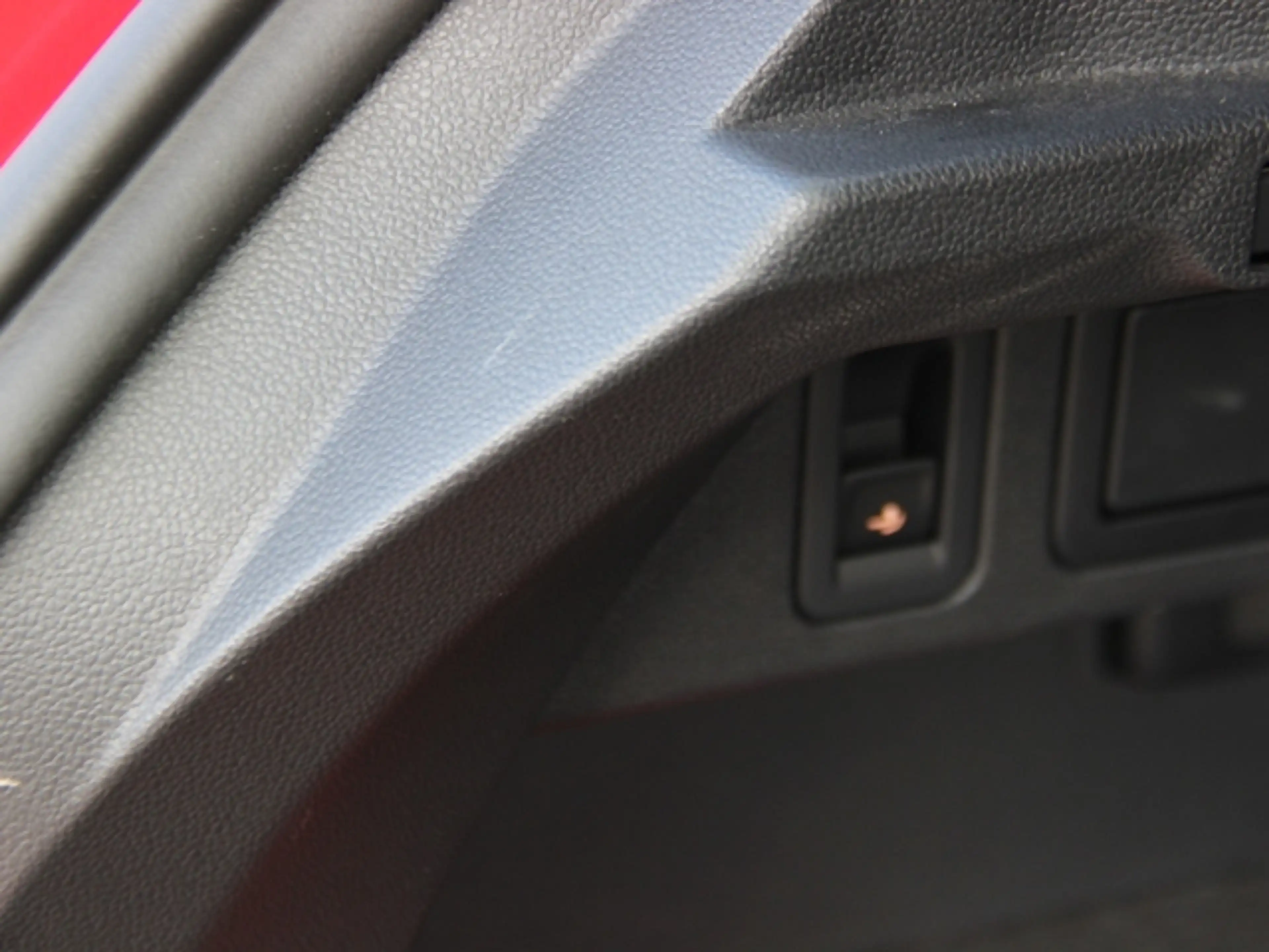 Volkswagen Tiguan 1.5 TSI DSG Life KLIMA LED NAVI ALU — photo 12