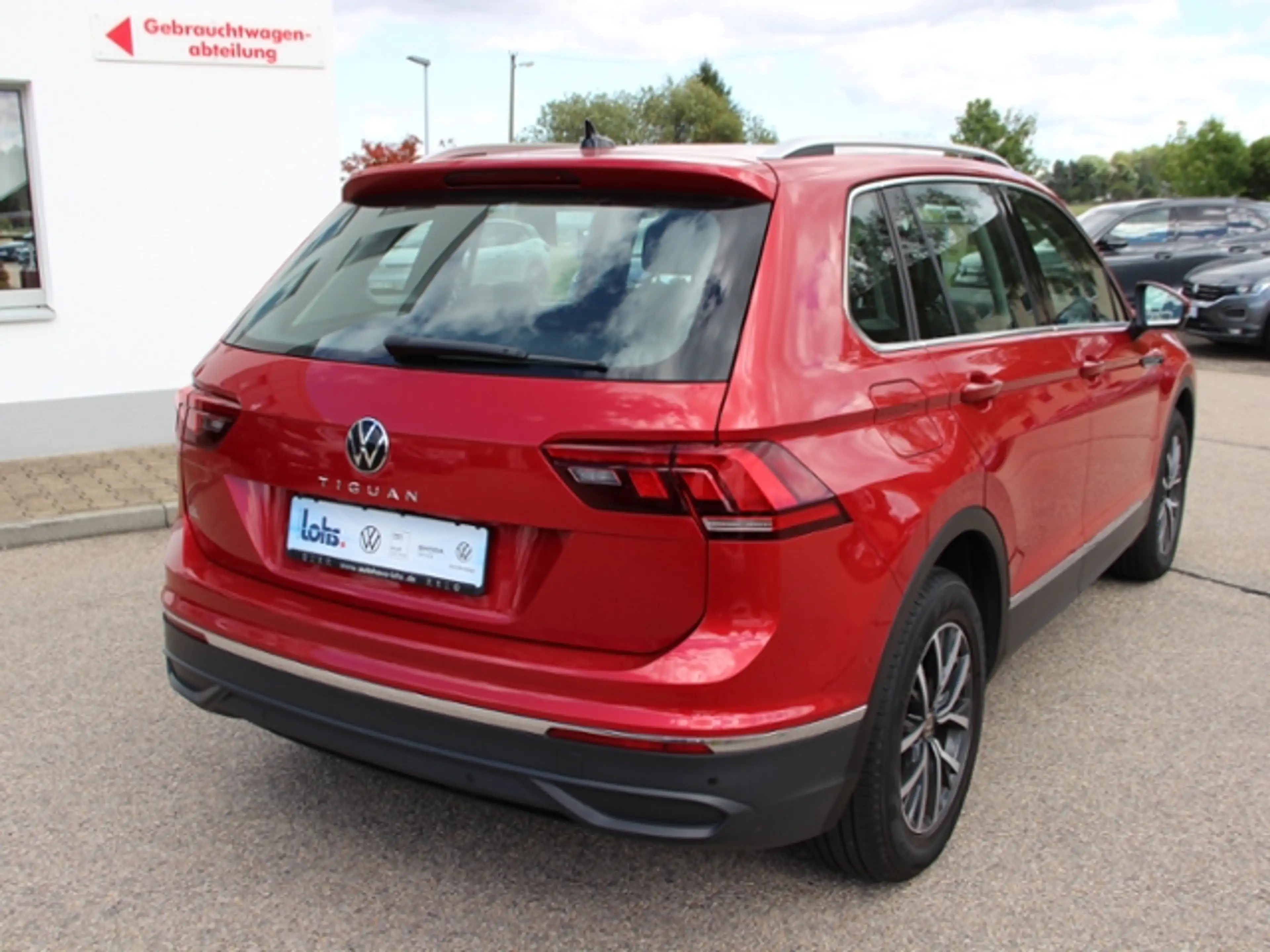 Volkswagen Tiguan 1.5 TSI DSG Life KLIMA LED NAVI ALU — photo 4