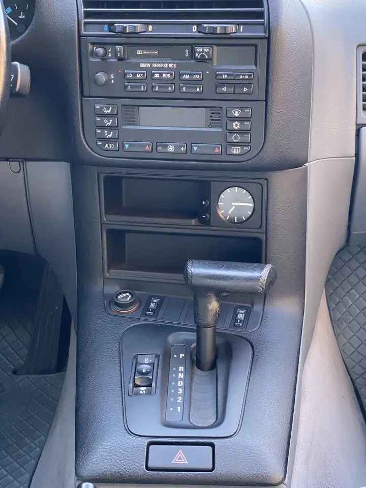 BMW 316i, foto 6