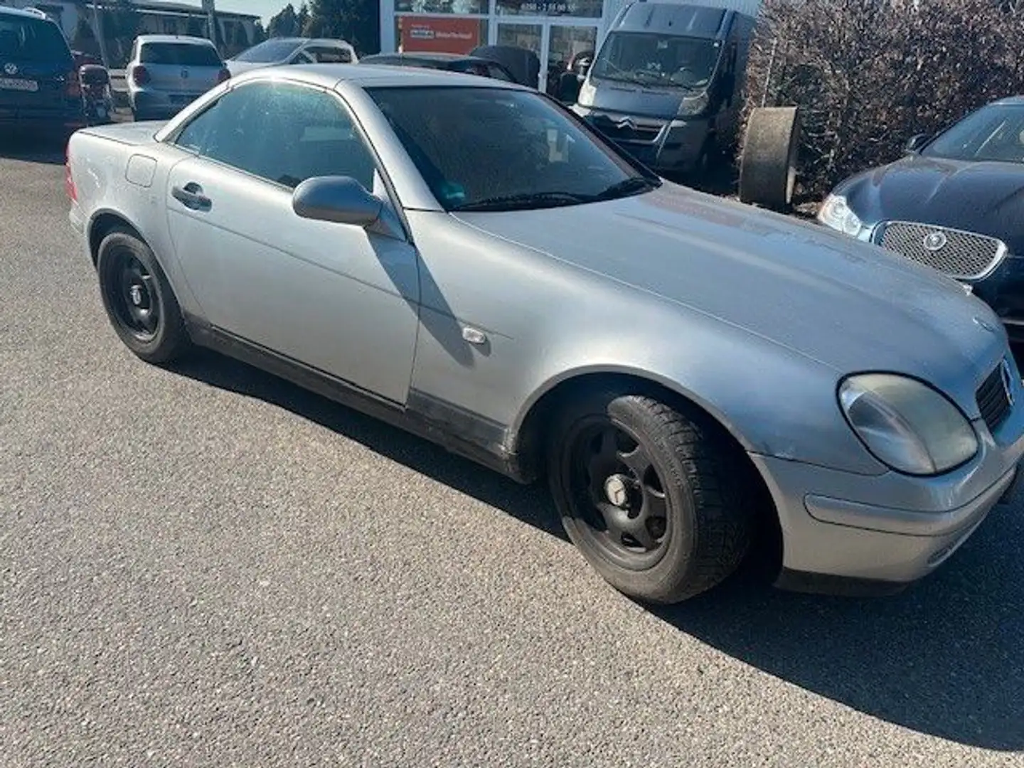 Mercedes-Benz SLK 200 Срібний - 1