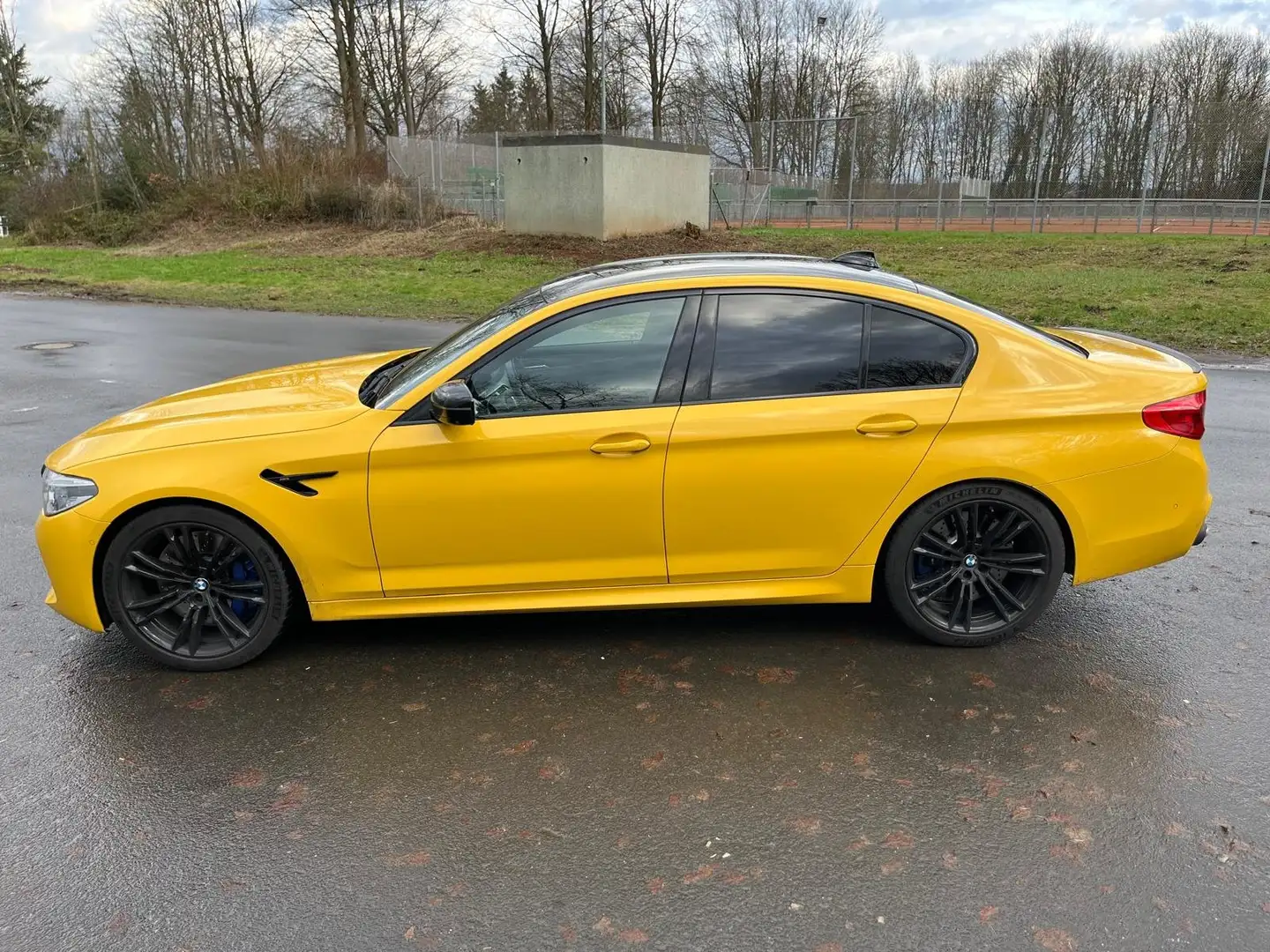 BMW M5 Competition, Akrapovic, Driver's Pack., Laser etc. Gelb - 1