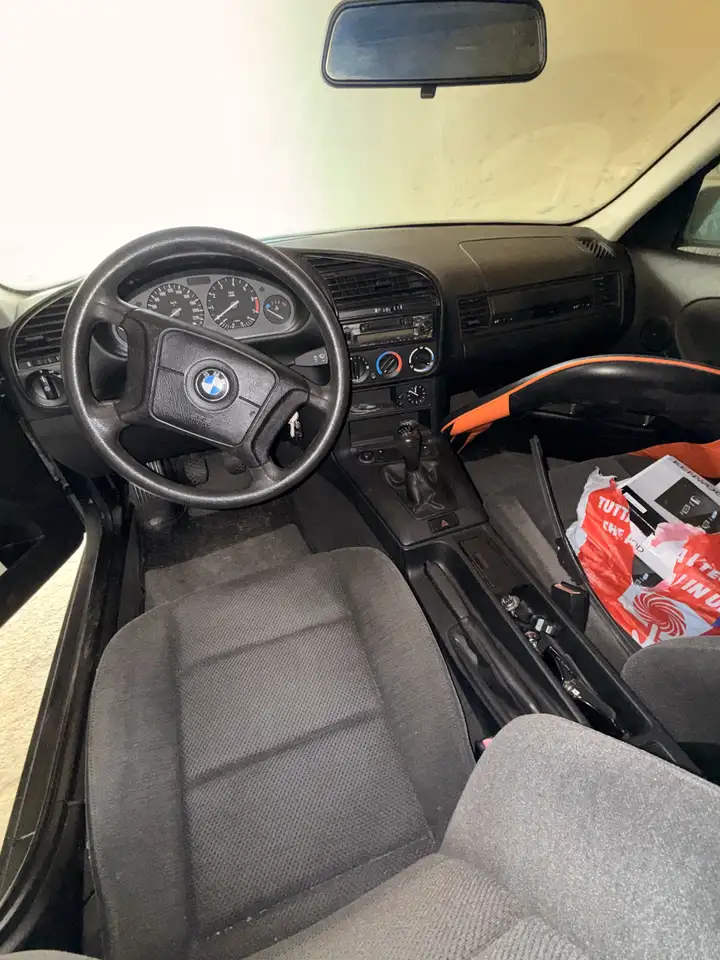 BMW 316i Europa cat., foto 11