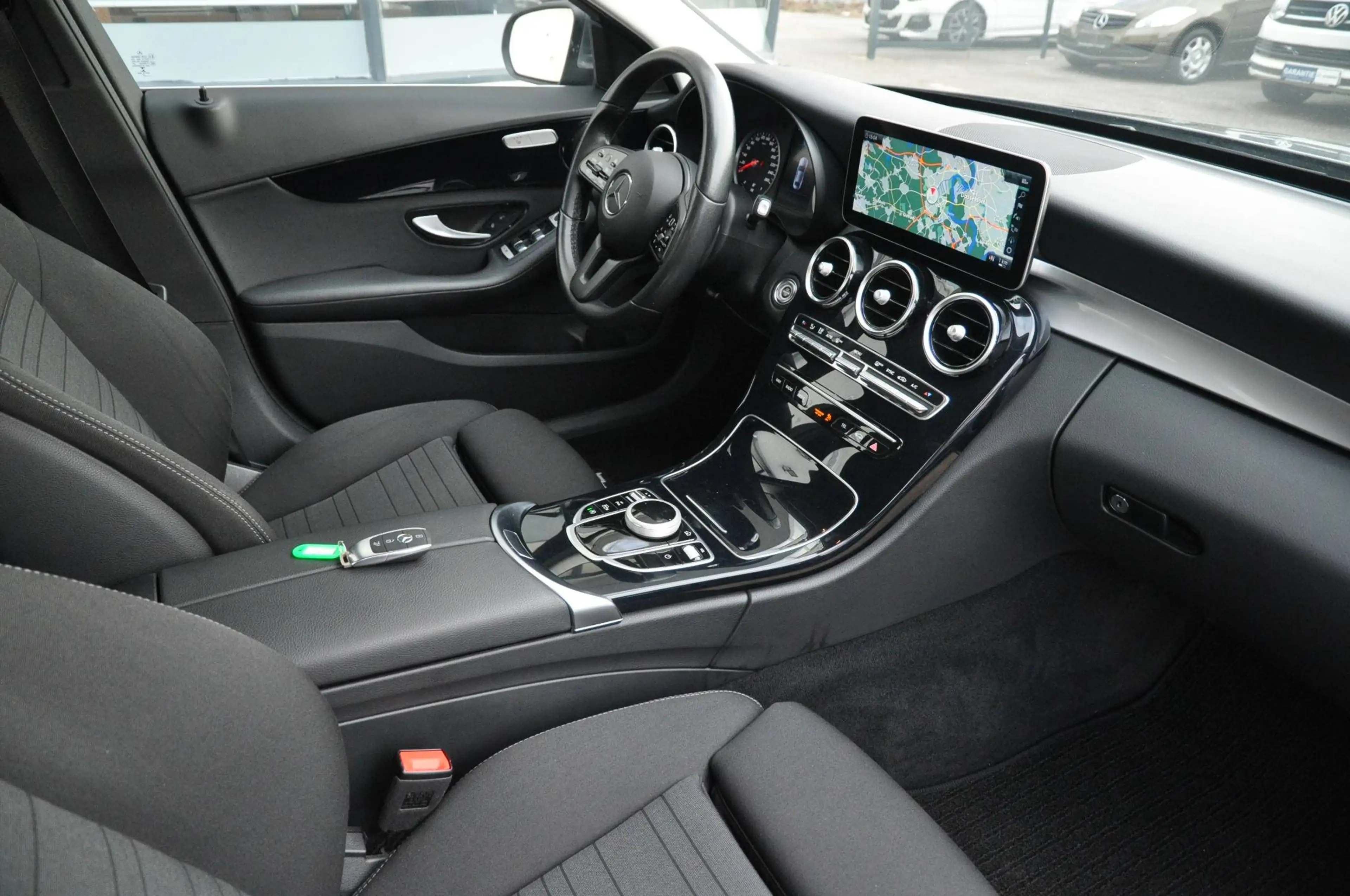Mercedes-Benz C 220 C 220 d 9G-TRONIC*AHK-Navi-Kamera-1.Hand** — photo 2
