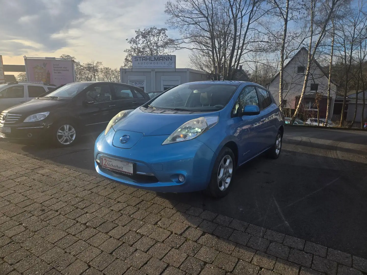 Nissan Leaf Elektro Tempomat LED NAVI SCHECKHEFT KAMERA Blau - 1