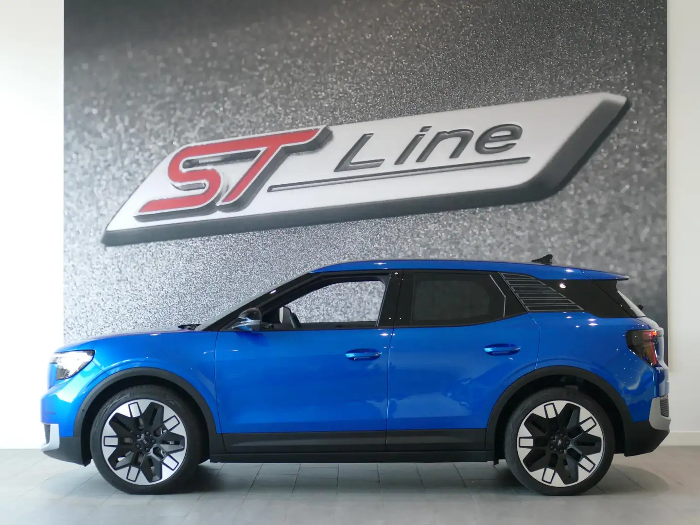 Ford Explorer Premium Extended Range RWD 77 kWh PANORAMADAK | 21 Blauw - 2