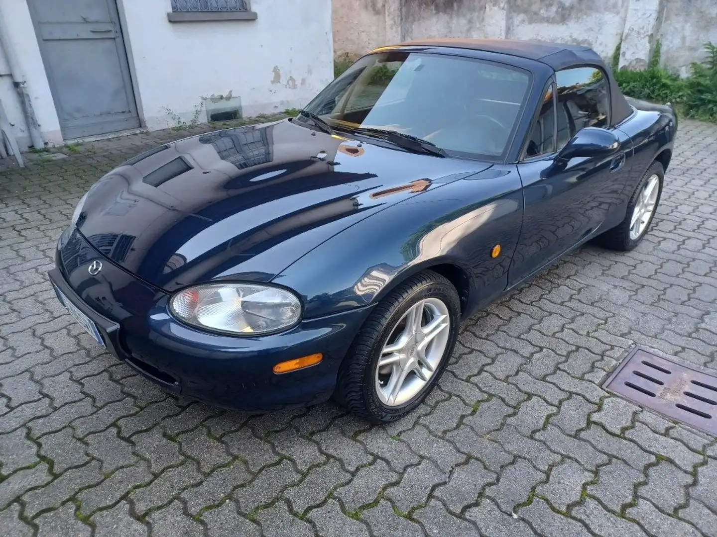 Mazda MX-5 1.6i 16V cat  "soli 120000 Km" Azul - 1