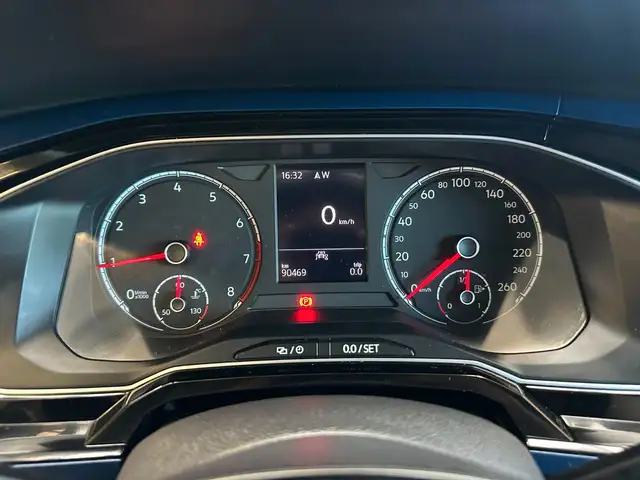 Volkswagen Polo view 13