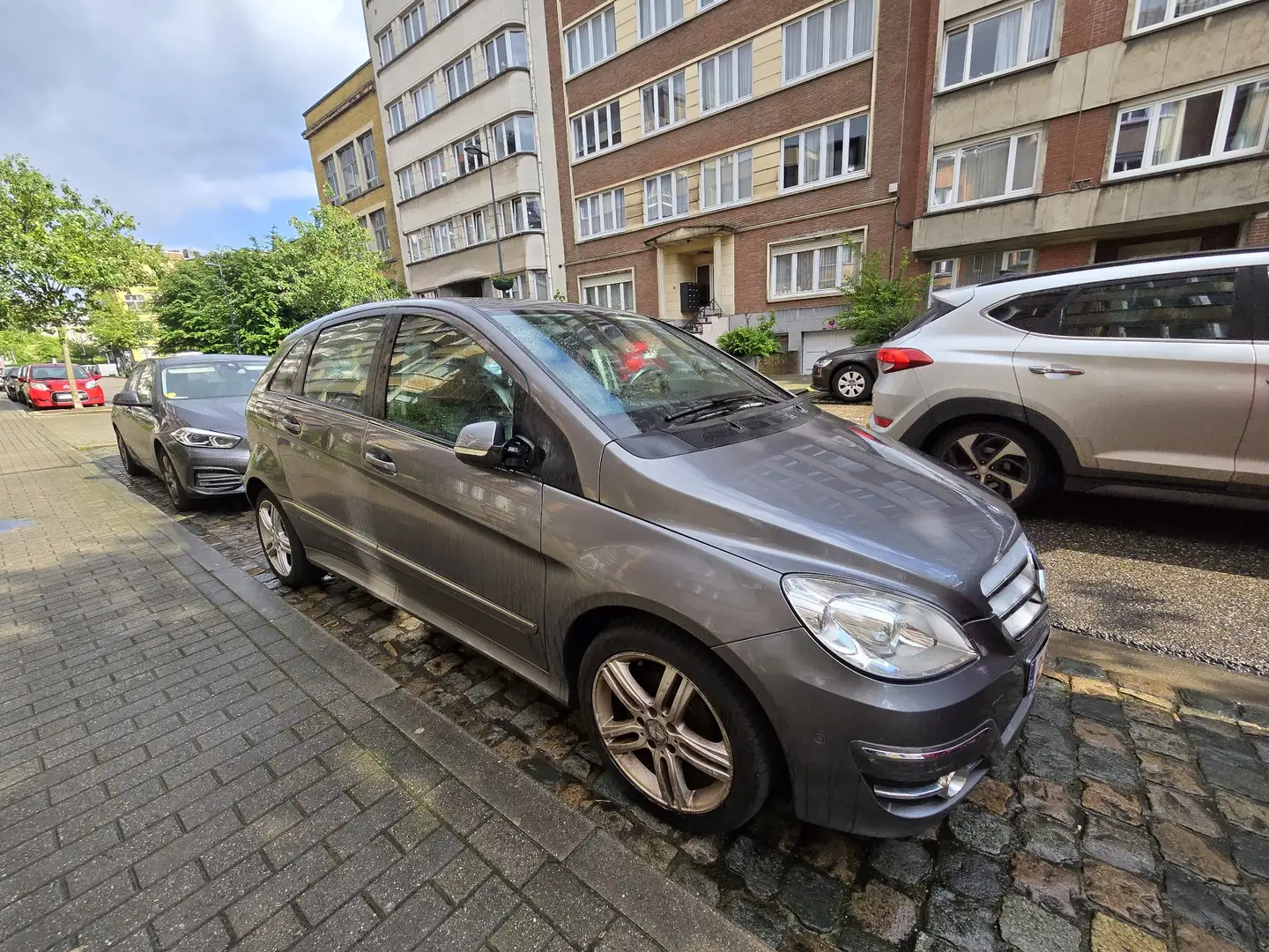 Mercedes-Benz 180 Mercedes Benz B180 Gri - 1