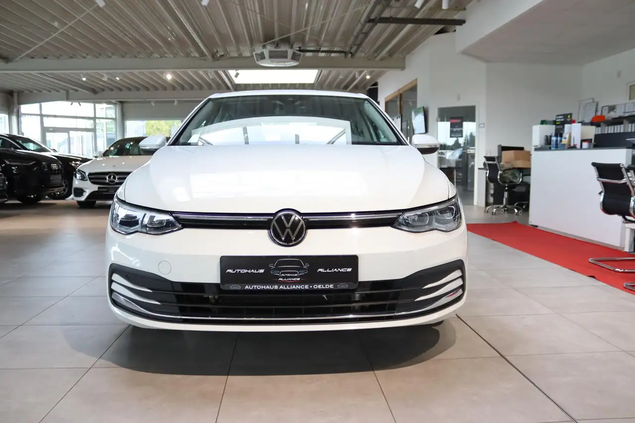 2021 Volkswagen e-Golf VIII 1.4 eHybrid Style 150 kW (204 PS), Doppelk..., photograph 3