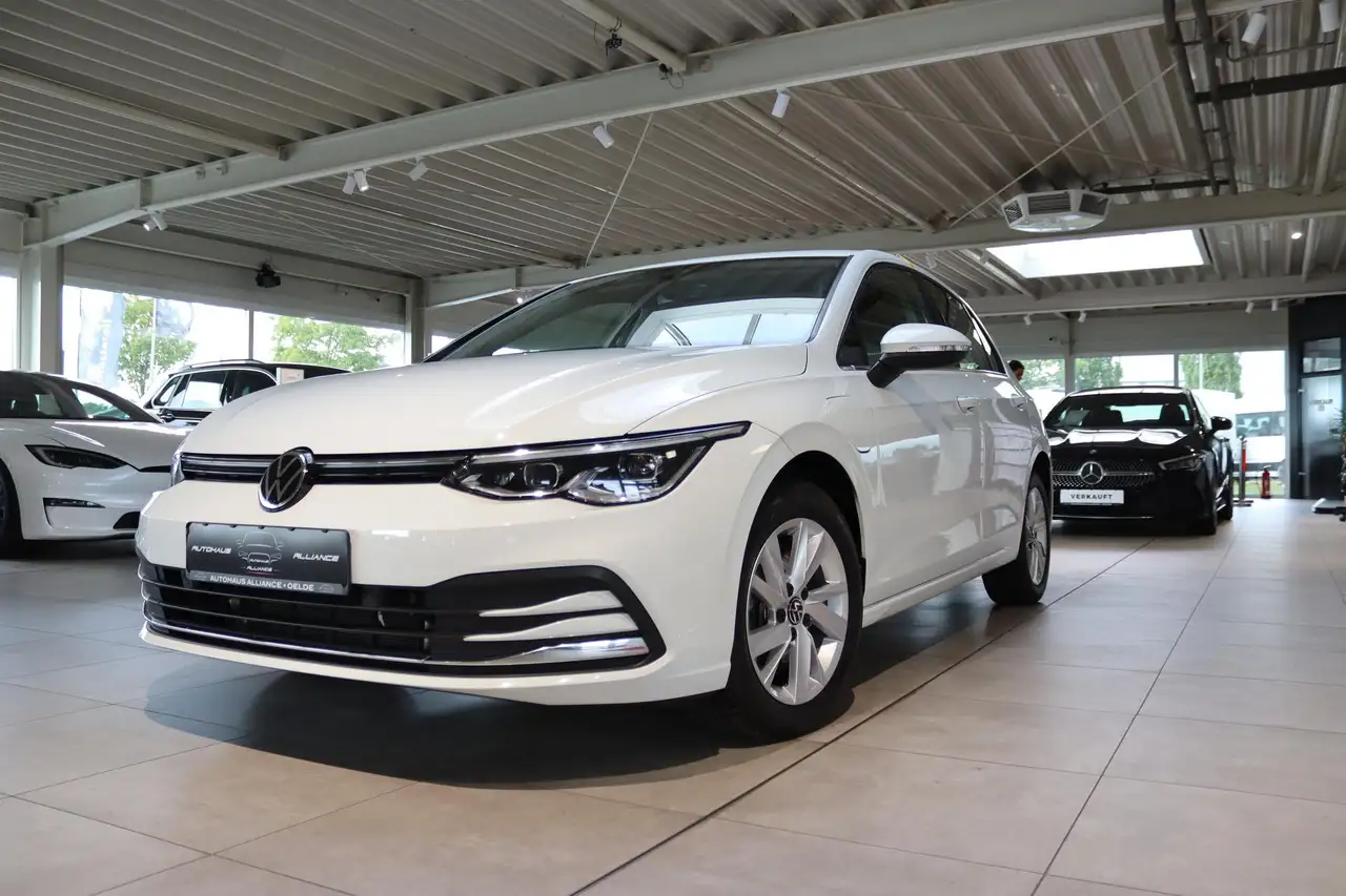 2021 Volkswagen e-Golf VIII 1.4 eHybrid Style 150 kW (204 PS), Doppelk..., photograph 1