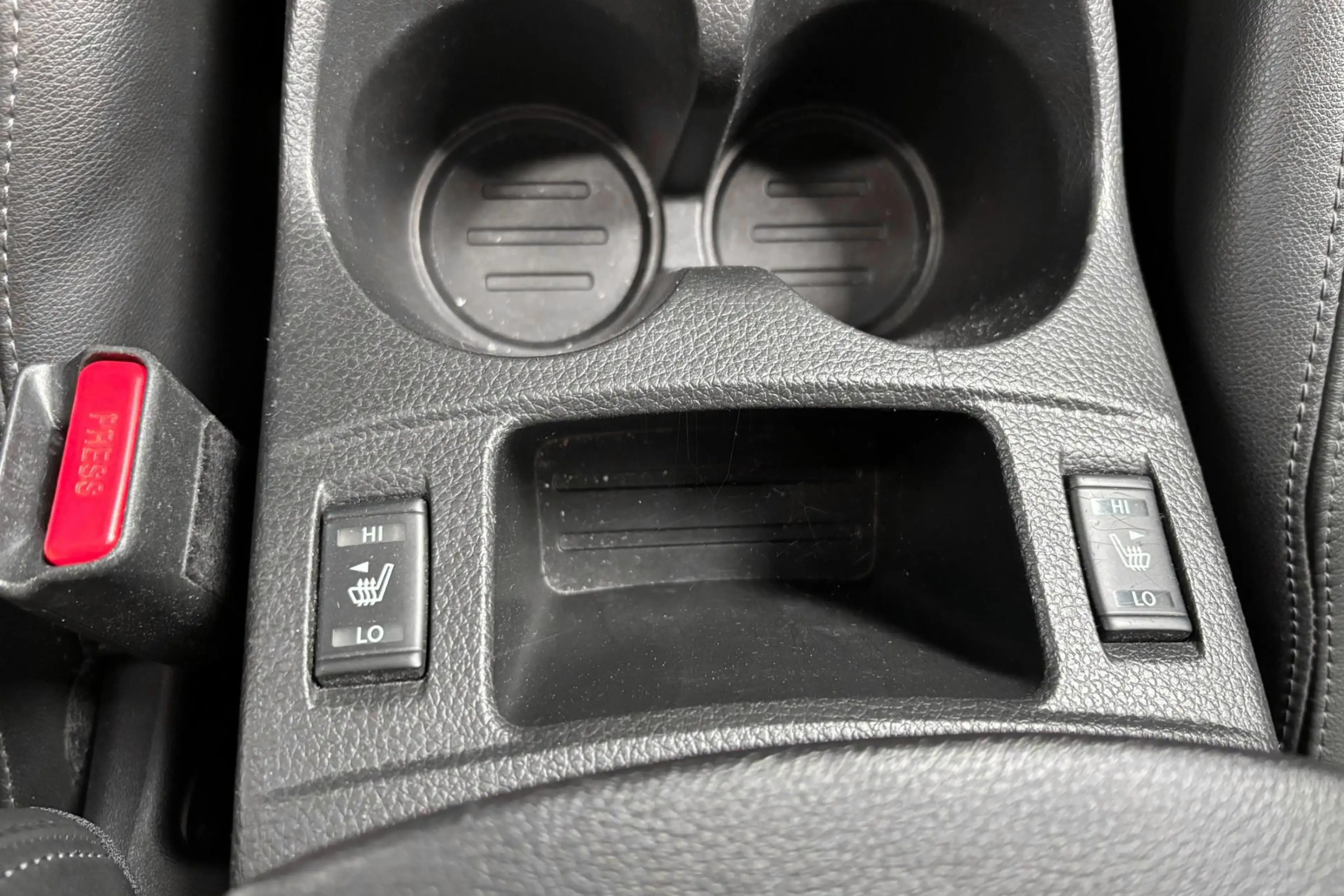 Nissan Qashqai 1.2 DIG-T N-Vision — photo 18