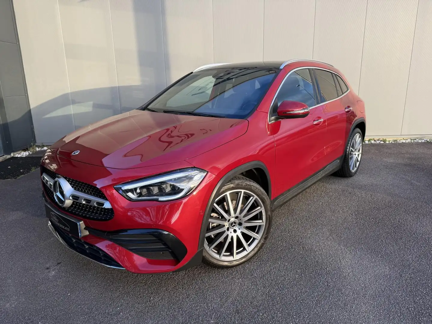 Mercedes-Benz GLA 220 220d AMG LINE 8G-DCT 4MATIC FRANCAISE Rot - 2