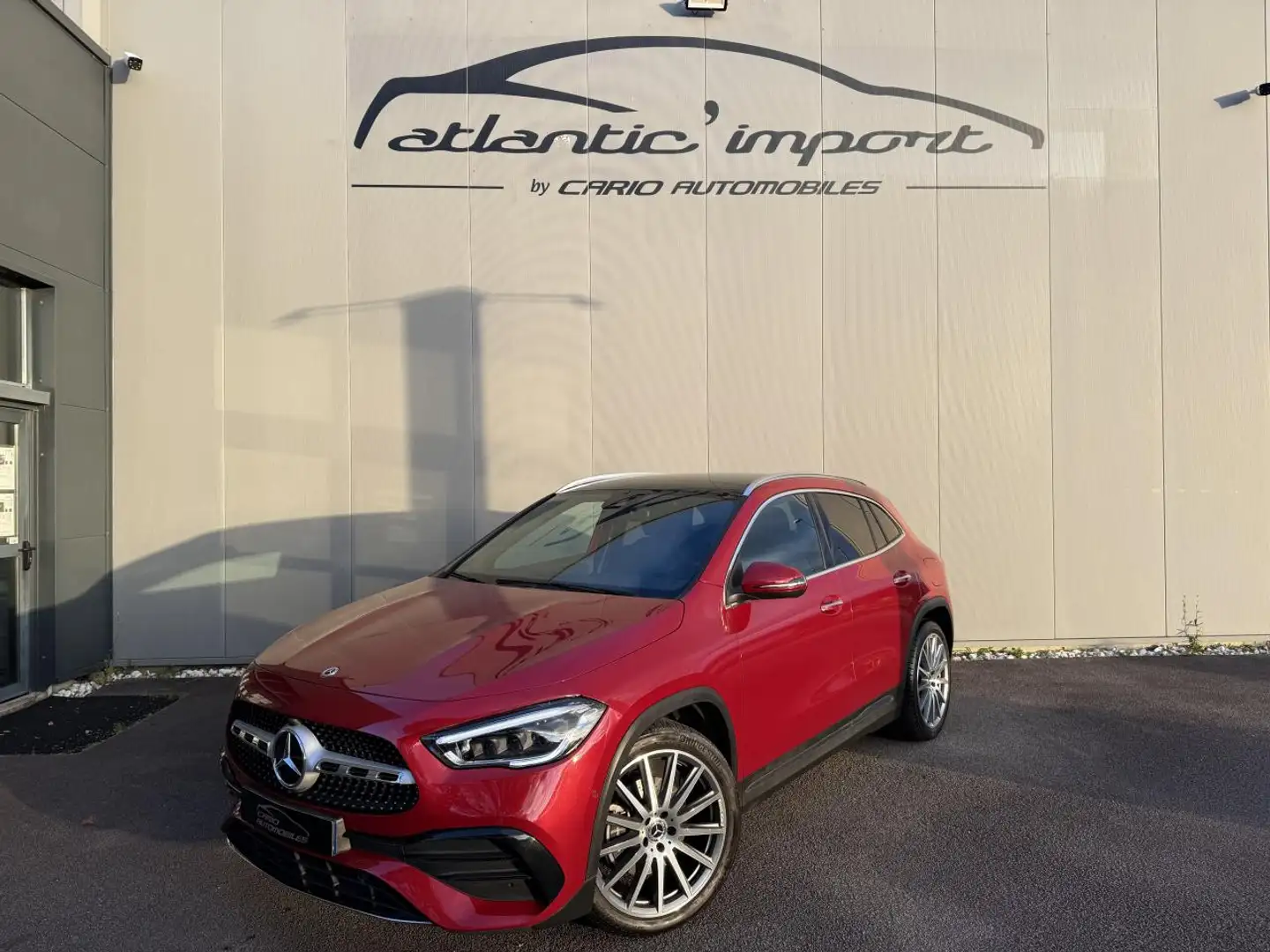 Mercedes-Benz GLA 220 220d AMG LINE 8G-DCT 4MATIC FRANCAISE Rot - 1