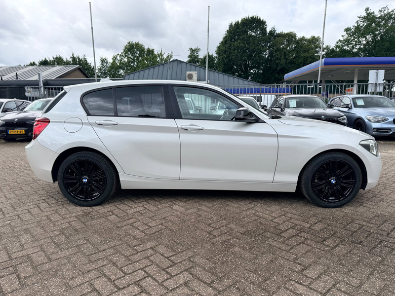 BMW 118 1-serie 118i Upgrade Edition Sport|Nieuwe Ketting — photo 6