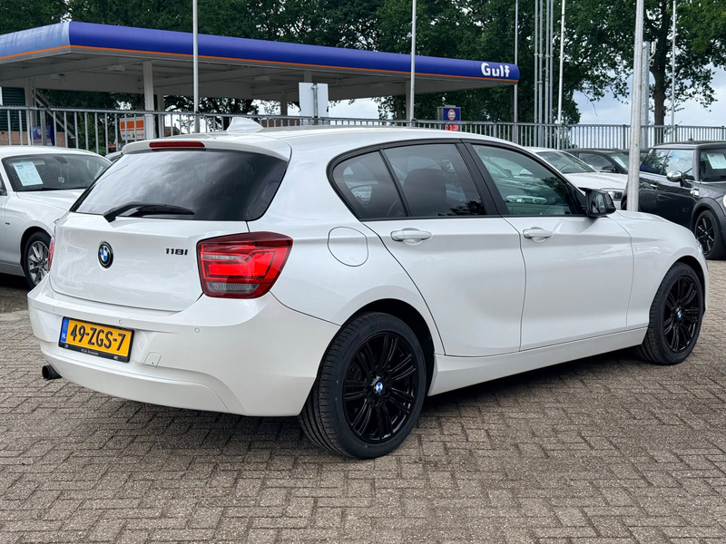 BMW 118 1-serie 118i Upgrade Edition Sport|Nieuwe Ketting — photo 7