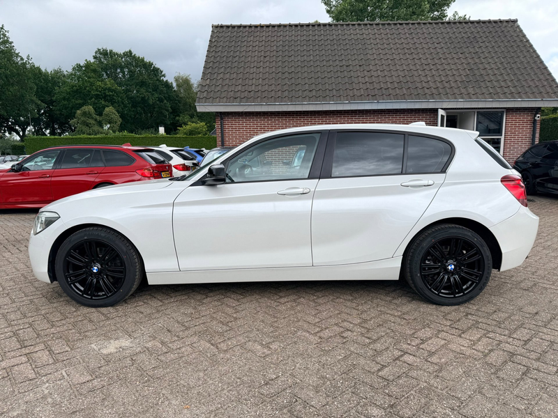 BMW 118 1-serie 118i Upgrade Edition Sport|Nieuwe Ketting — photo 12
