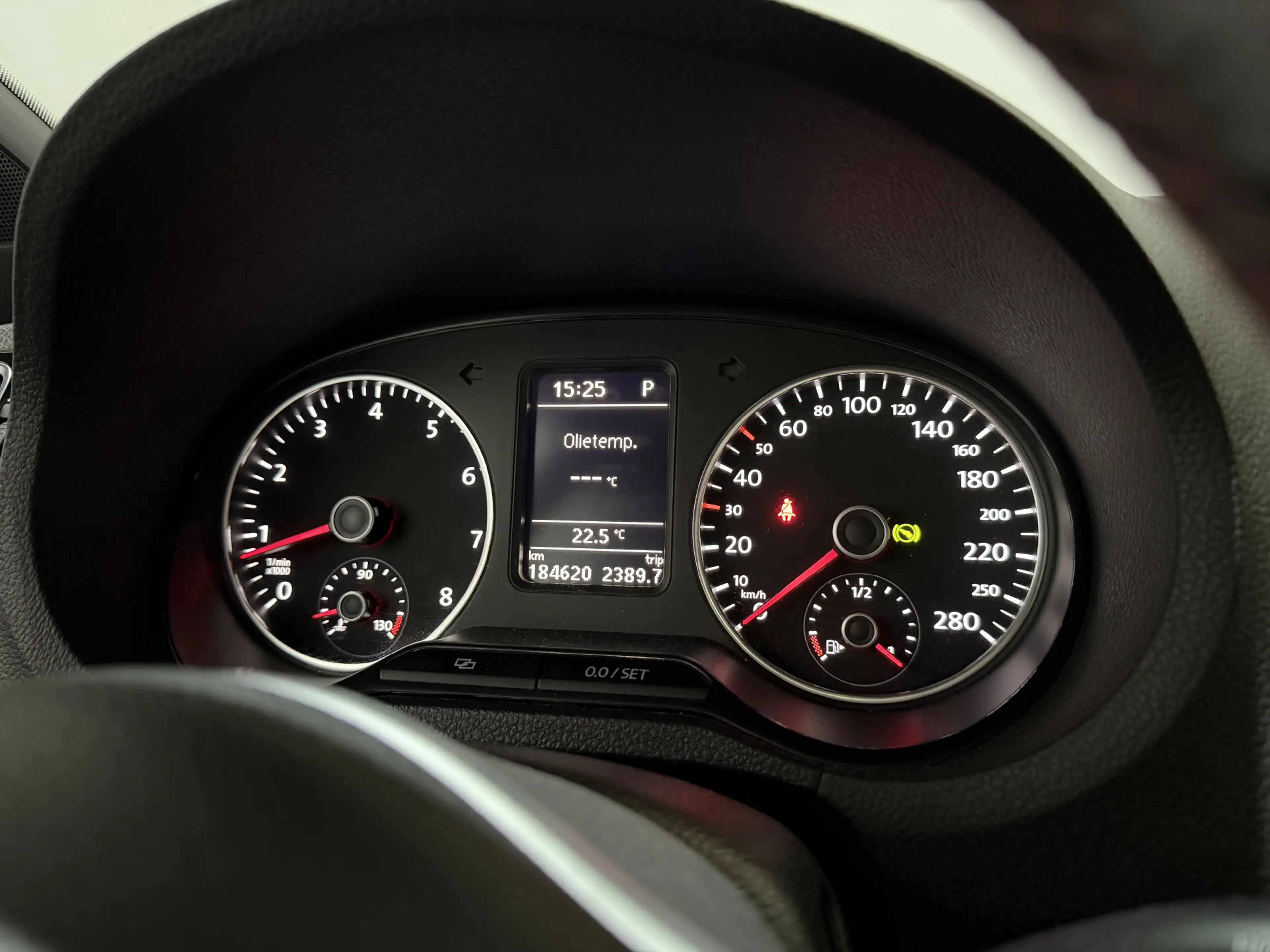 Volkswagen Polo GTI 1.4 TSI — photo 11