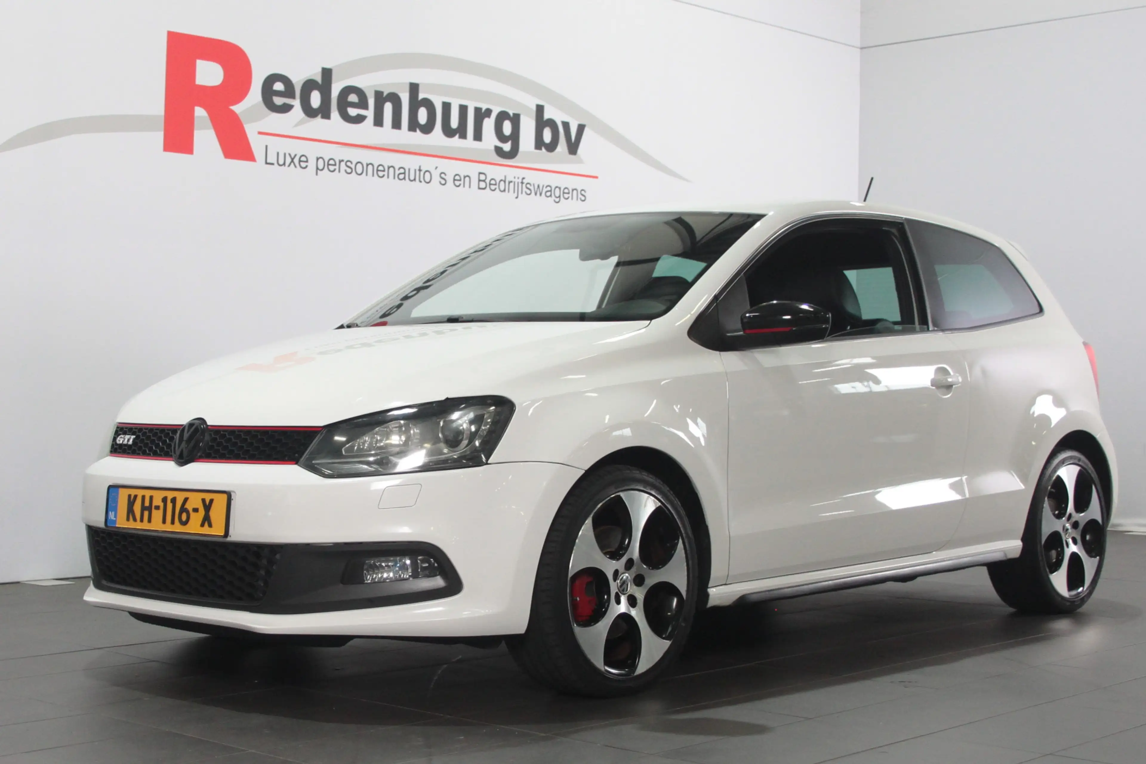 Volkswagen Polo GTI 1.4 TSI — photo 8