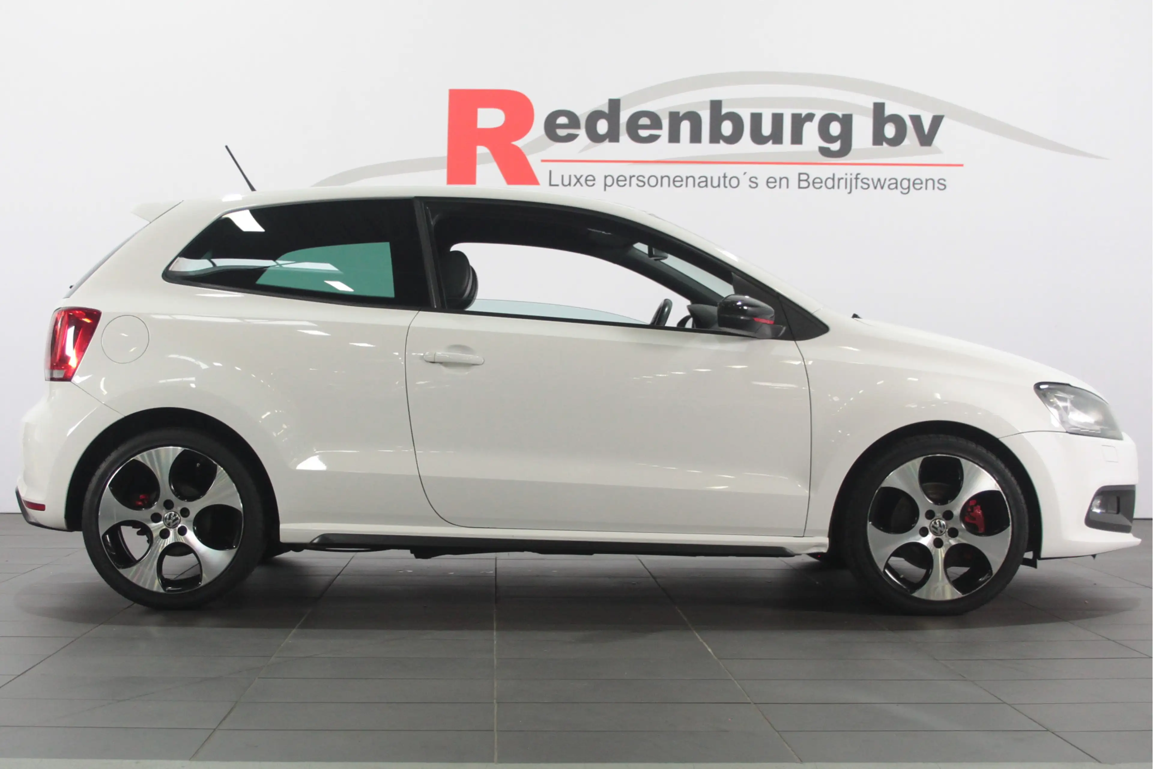 Volkswagen Polo GTI 1.4 TSI — photo 7