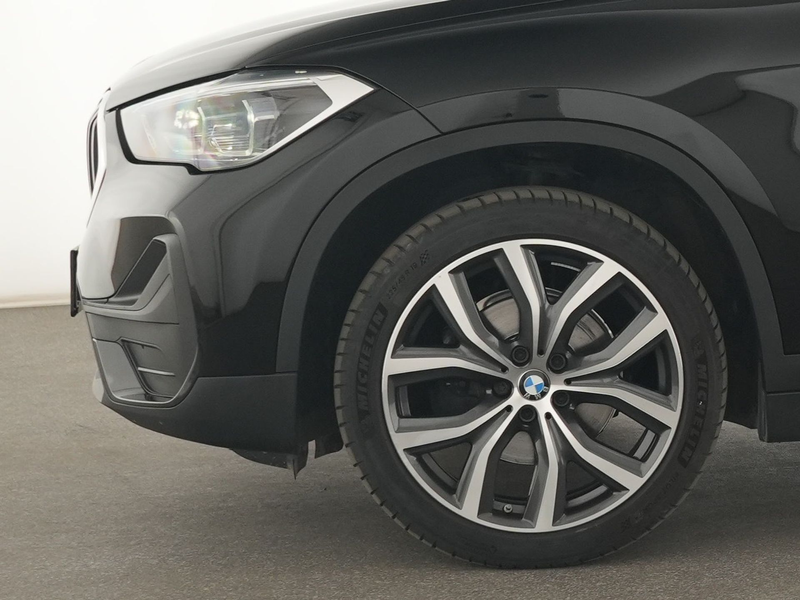 BMW X1 18i Advantage LED|Navi+|HuD|el.Heck|SHZ|PDC — photo 13