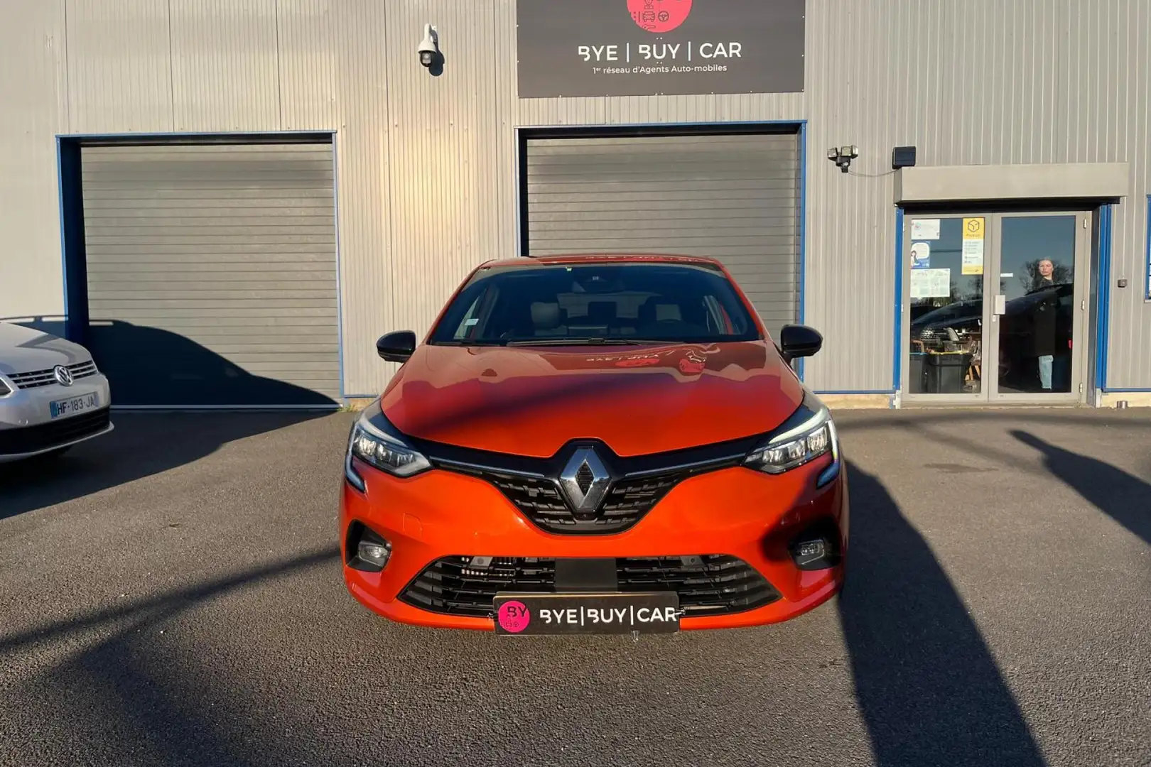 Renault Clio Clio V 5 1.0 Tce 100CH Intens GARANTIE 12 MOIS Orange - 2