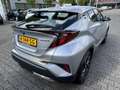 Toyota C-HR 2.0 HYBRID DYNAMIC 184PK NAVI KEYLESS APPLE/ANDROI Gris - thumbnail 3