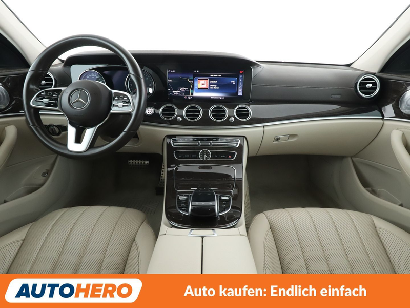 Mercedes-Benz E 400 E 400 d T 4Matic AMG Line Aut. *360°*LED*ACC* — photo 12