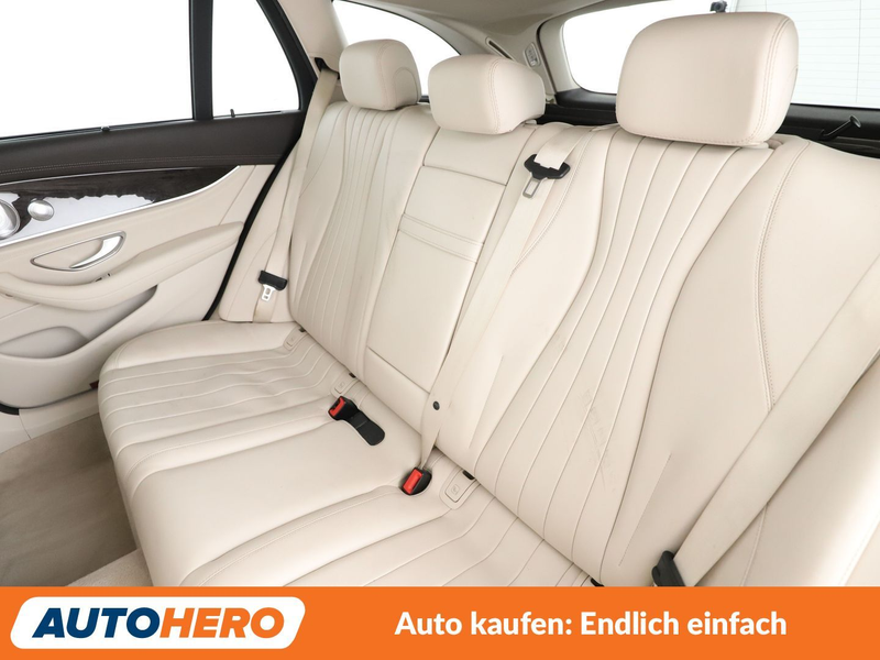 Mercedes-Benz E 400 E 400 d T 4Matic AMG Line Aut. *360°*LED*ACC* — photo 14