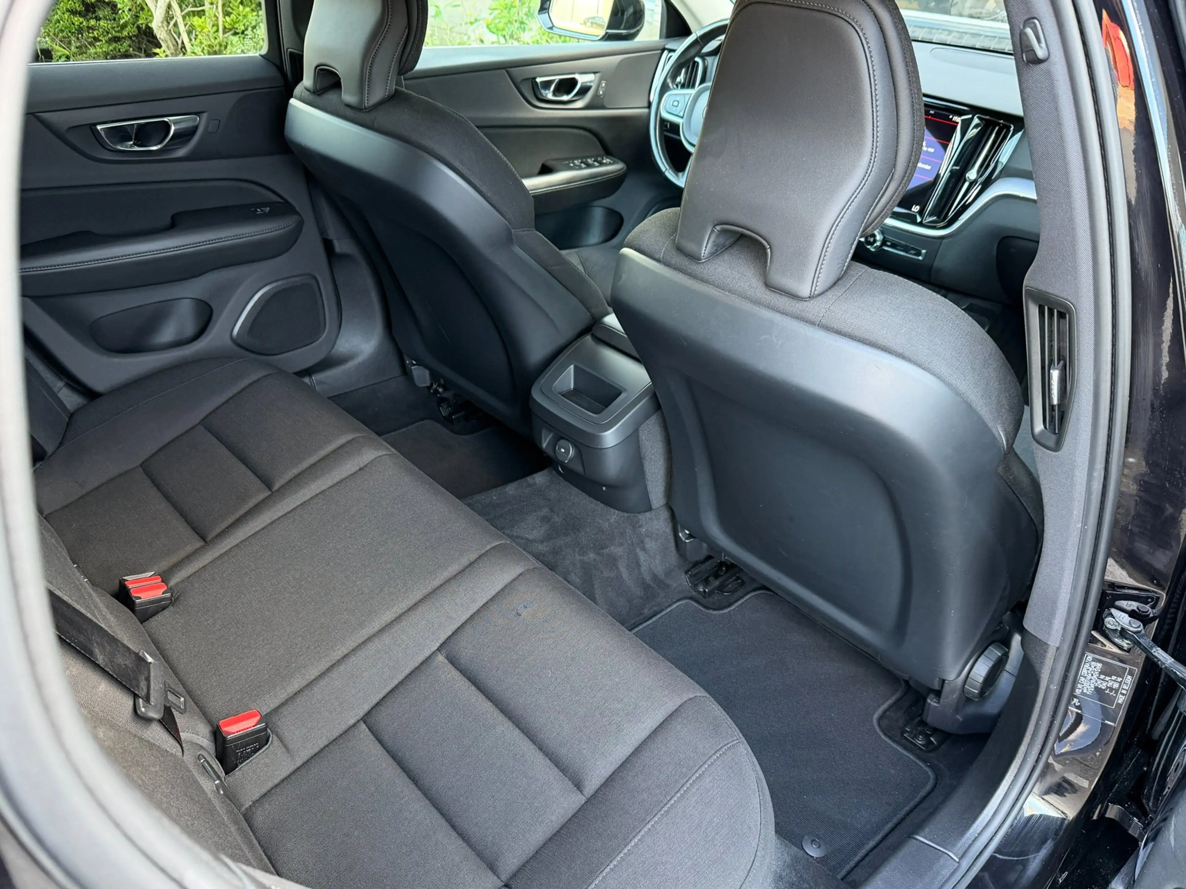 Volvo V60 2.0 B4 Business Pro l ACC l DEALER ONDERHOUDEN — photo 27