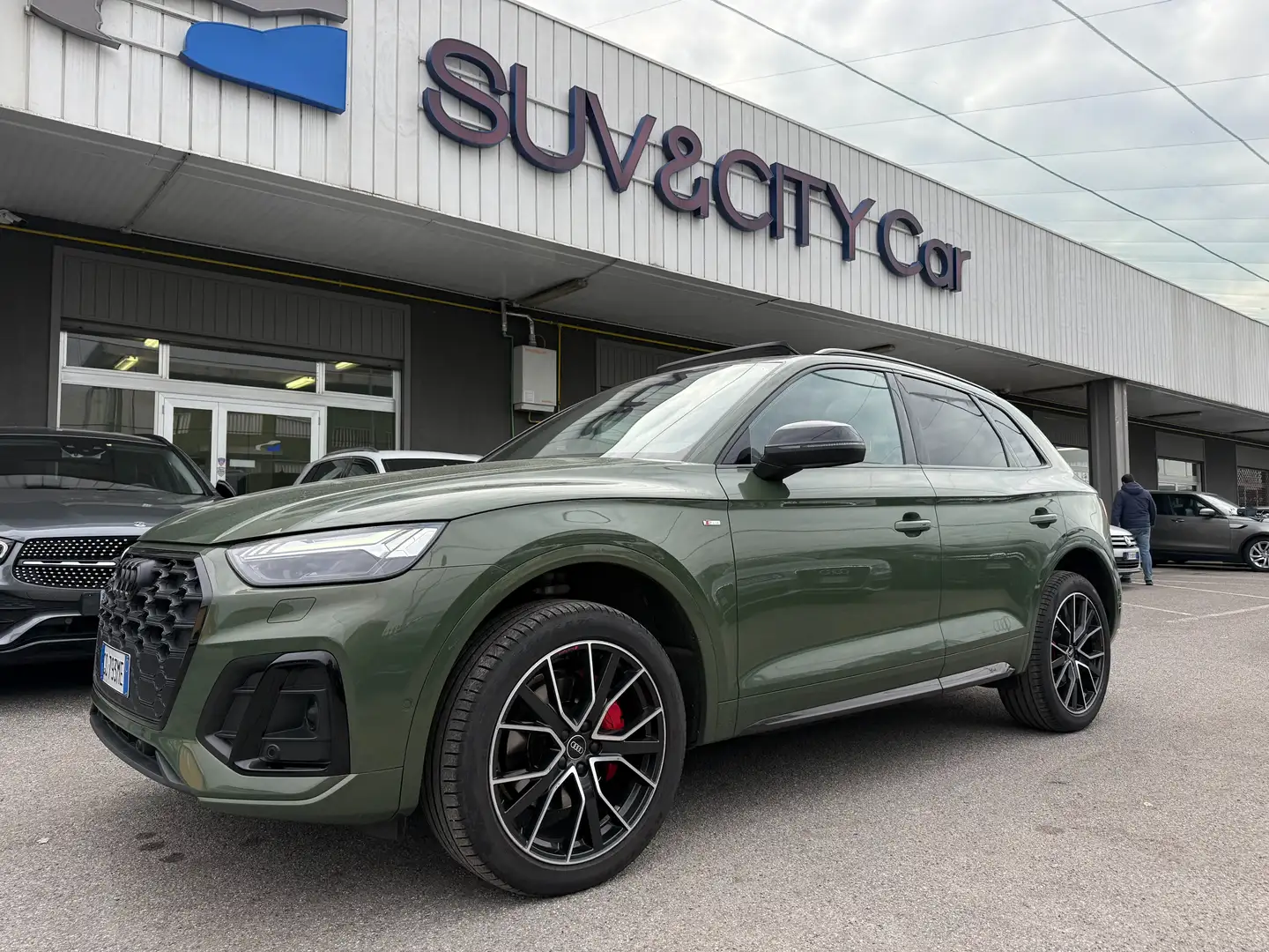 Audi Q5 40 2.0 tdi mhev 12V S line / TETTO PANORAMICO Grün - 1
