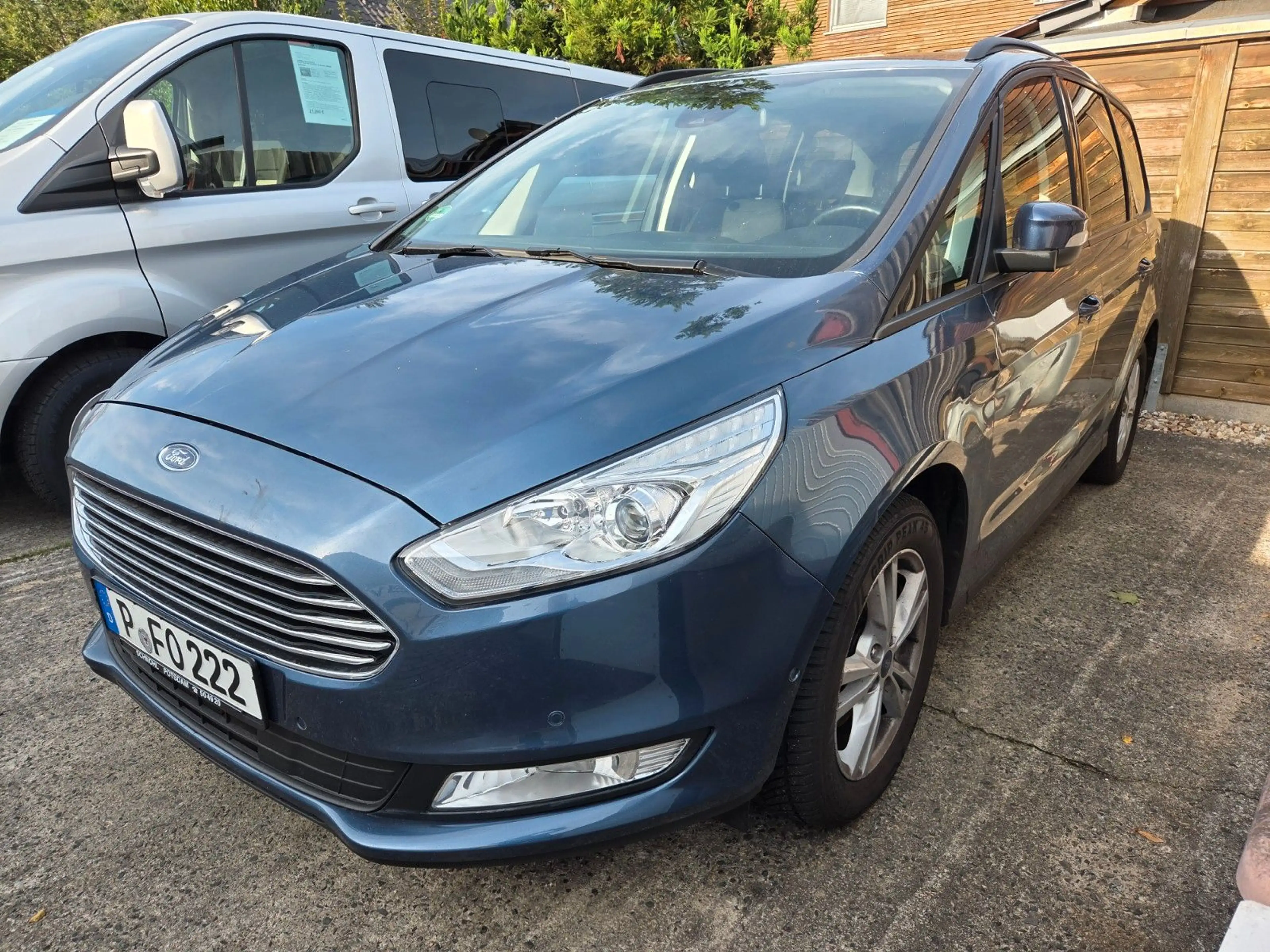 Ford Galaxy Business Allwetter Navi